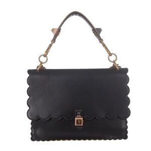 ♥️Fendi Black Leather Scalloped Edge Handbag♥️